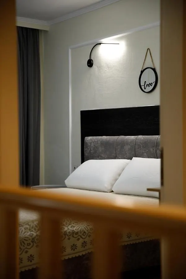 Martin Villa Gjirokastër