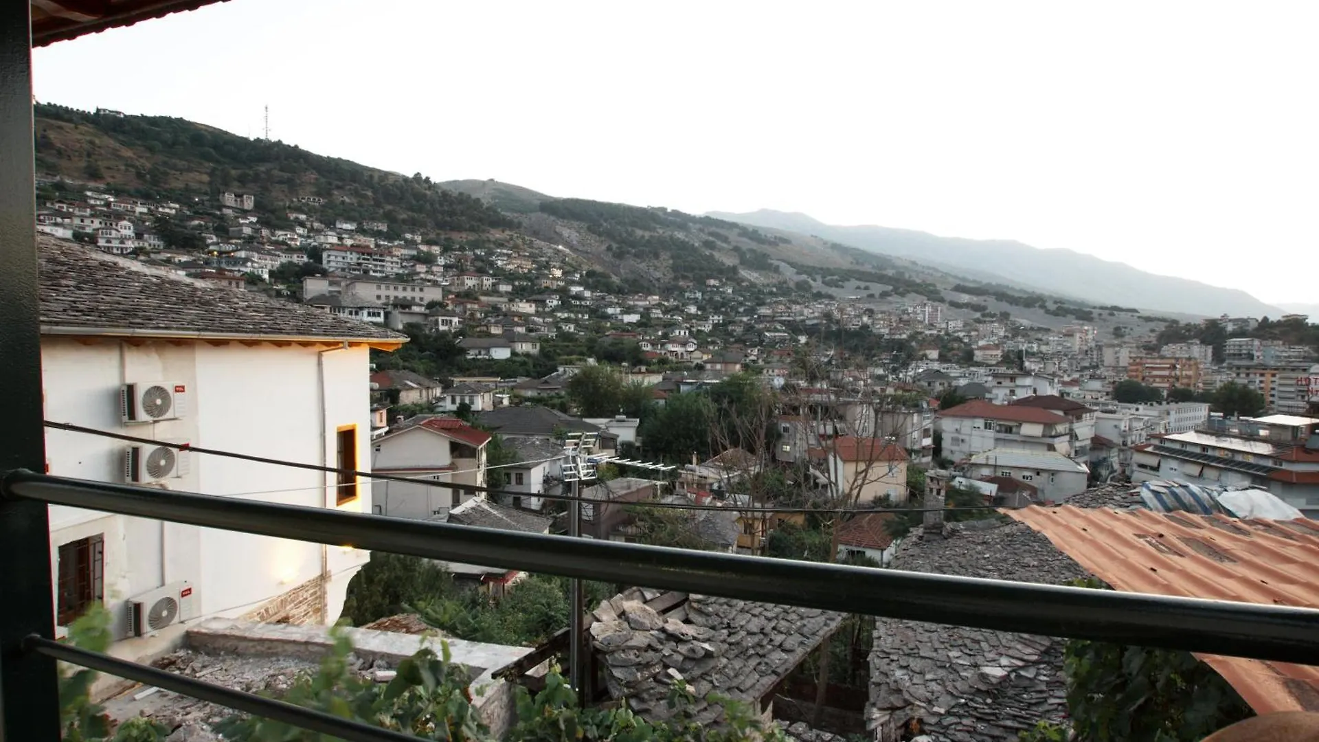 Martin Villa Gjirokastër