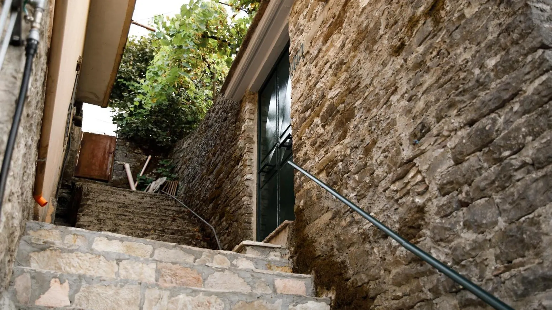 Martin Villa Gjirokastër